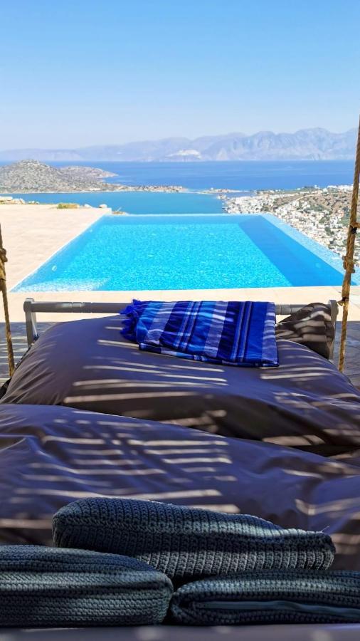 Villa Estee, Luxury Villa With Private Infinity Pool And Jacuzzi Элунда Экстерьер фото