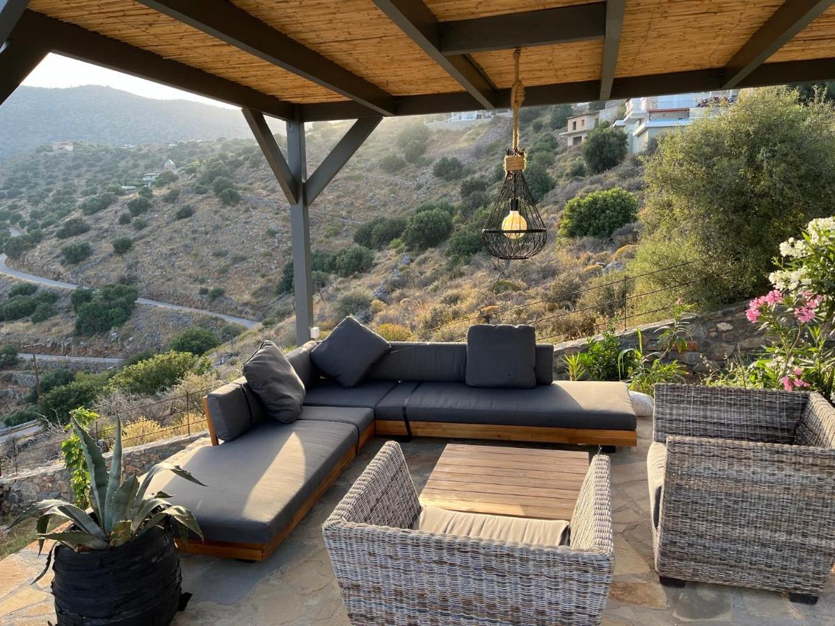 Villa Estee, Luxury Villa With Private Infinity Pool And Jacuzzi Элунда Экстерьер фото