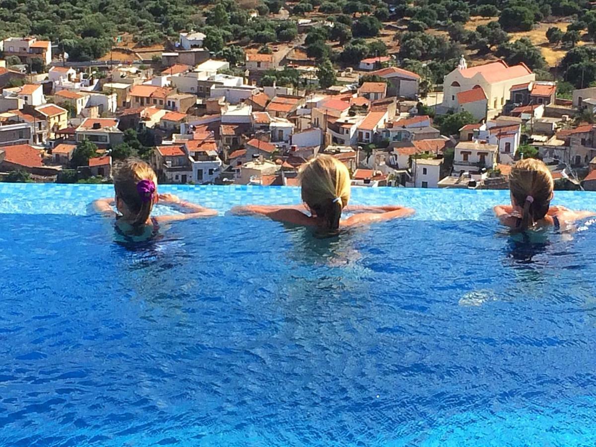 Villa Estee, Luxury Villa With Private Infinity Pool And Jacuzzi Элунда Экстерьер фото