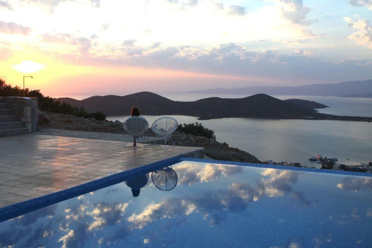 Villa Estee, Luxury Villa With Private Infinity Pool And Jacuzzi Элунда Экстерьер фото