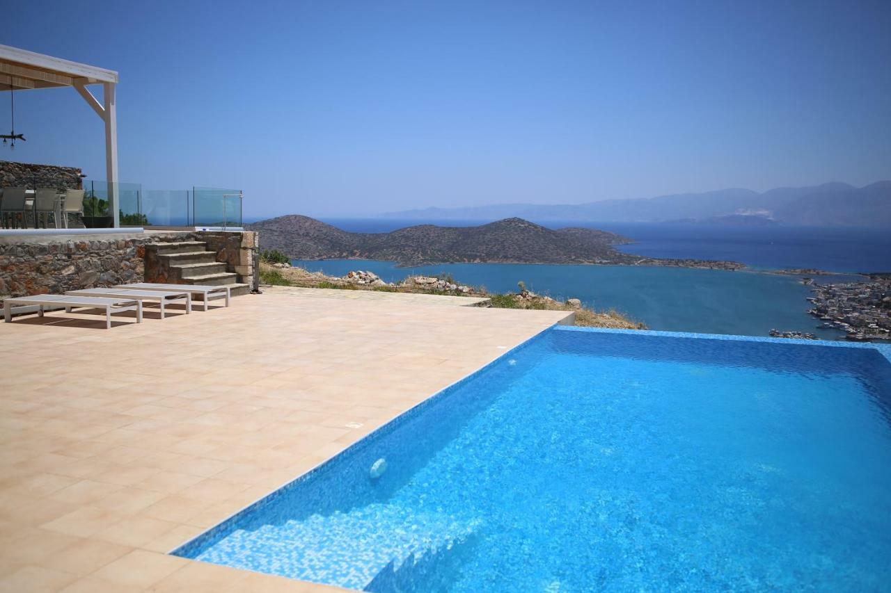 Villa Estee, Luxury Villa With Private Infinity Pool And Jacuzzi Элунда Экстерьер фото