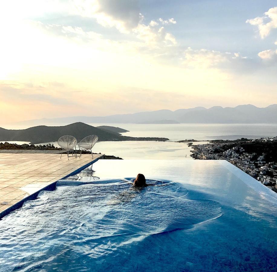 Villa Estee, Luxury Villa With Private Infinity Pool And Jacuzzi Элунда Экстерьер фото